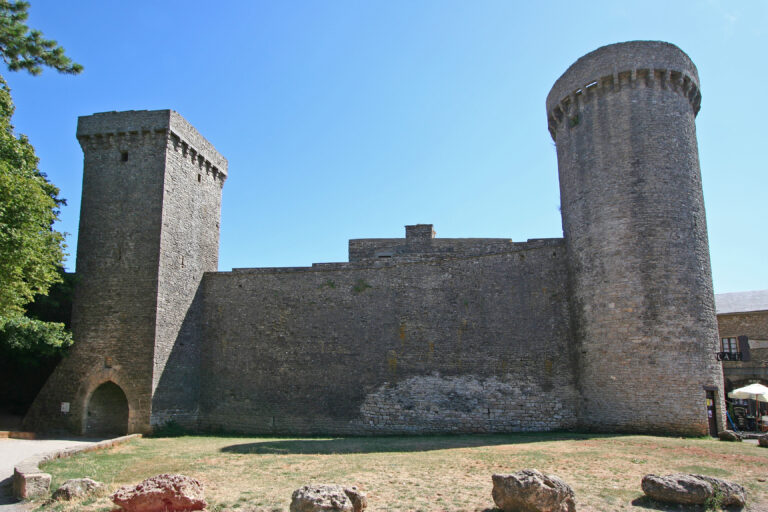 La_couvertoirade_les_remparts